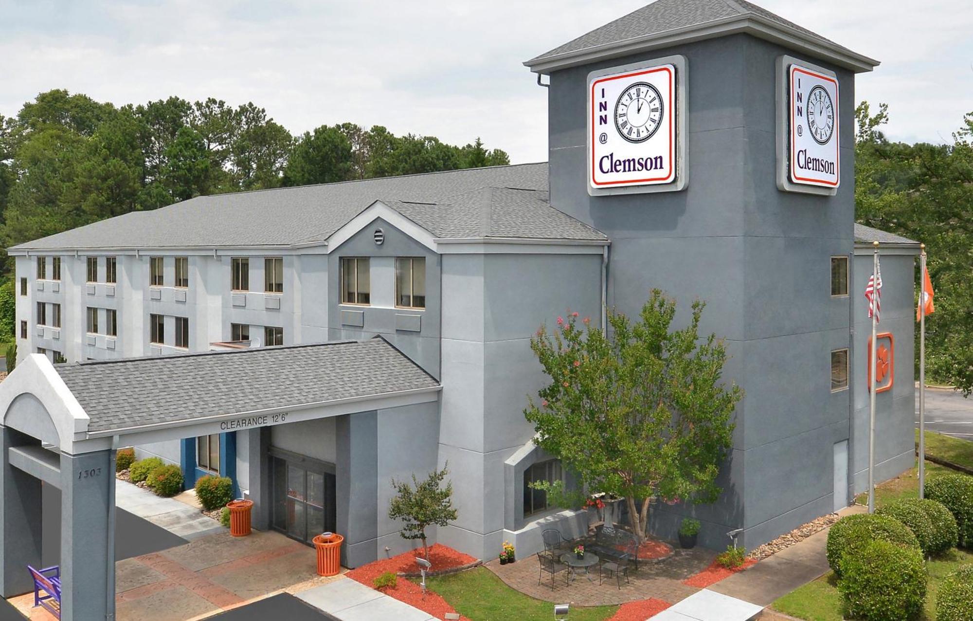 Inn At Clemson Bagian luar foto